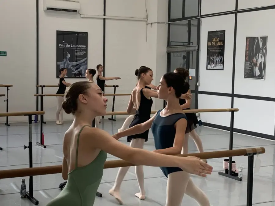 L’Opéra di Parigi arriva in Italia: aperte le iscrizioni nazionali agli stage di danza con i maestri della prestigiosa scuola francese
