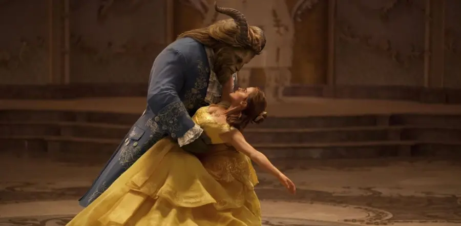 La Bella e la Bestia, data di uscita e trama: online il nuovo trailer del film della Disney con Emma Watson