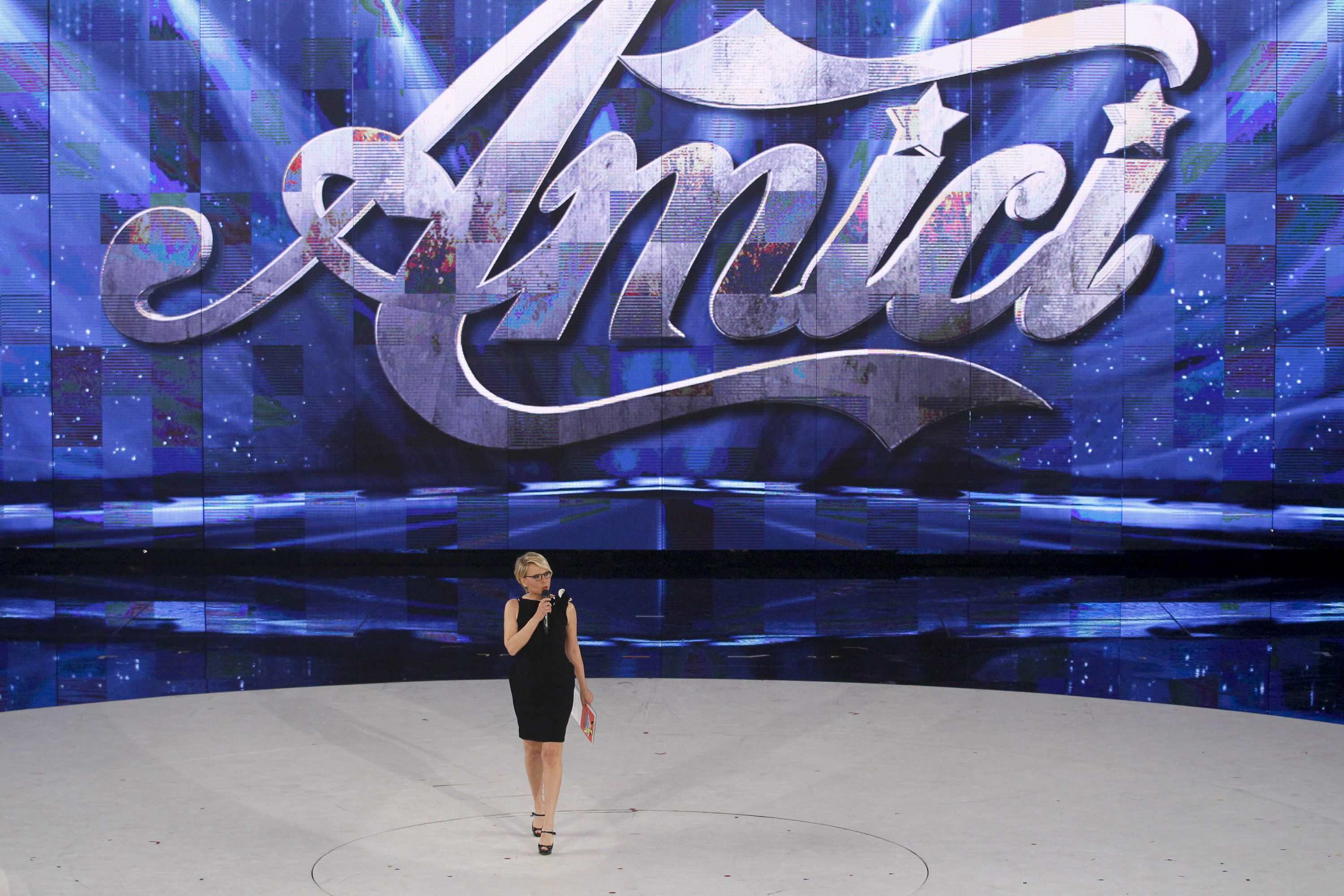 Amici 2017, le anticipazioni: quando inizia il serale, partecipanti e rumors edizione 16