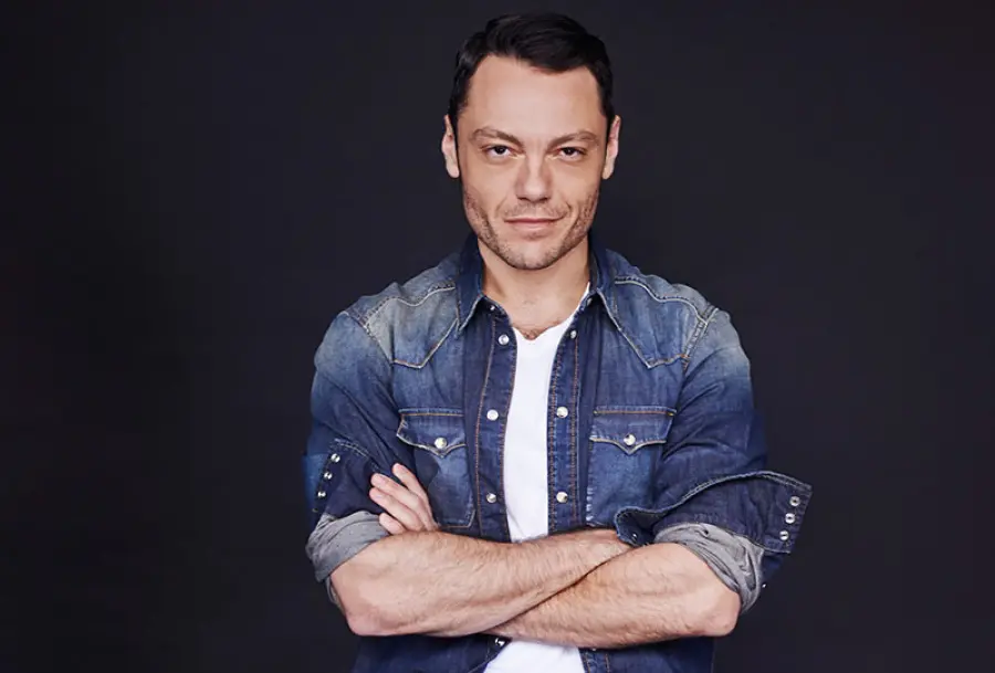 Nuovo singolo Tiziano Ferro 2016: data di uscita in radio, titolo e rumors tour e album