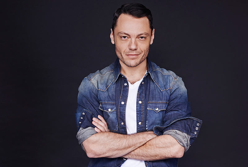 Nuovo singolo Tiziano Ferro 2016: data di uscita in radio, titolo e rumors tour e album