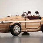 Da Toyota una concept car veramente ecologica: completamente in legno e motore elettrico