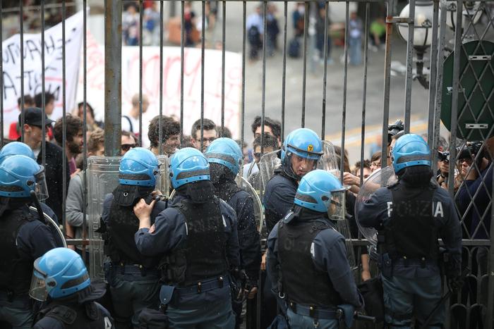 Matteo Renzi: "Non mi spaventano tre fischi, cambierò l'Italia"