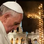 Papa: ''Cristiani perseguitati con il nostro silenzio complice''