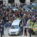 Tunisi, i funerali delle vittime