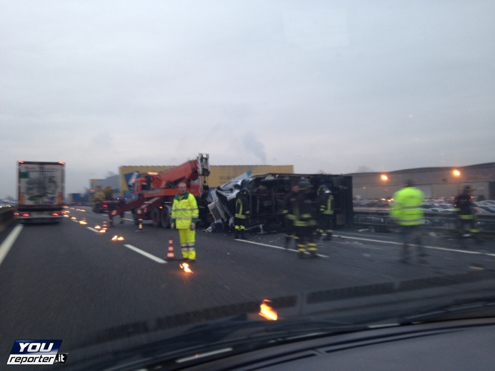 Incidente su A4: Molti feriti