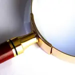 Salute degli occhi, ecco le lenti a contatto con lo zoom